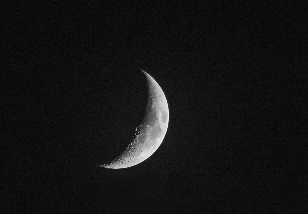 The moon in cresent