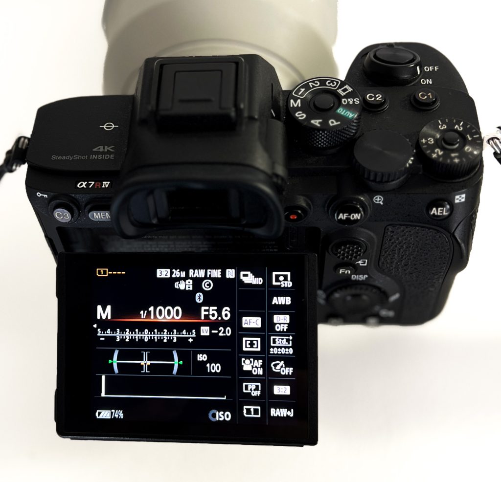 Live mode settings menu on the camera LCD screen